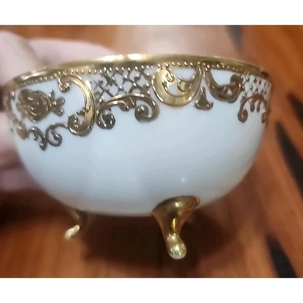 Vintage Nippon Gilt Footed Candy Trinket Dish Bowl Handpainted Gold Floral Japan
